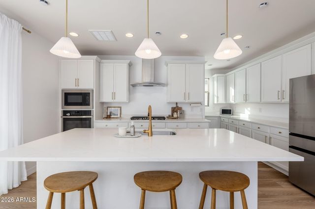 1029 W MACAW Drive, Queen Creek, AZ 85140