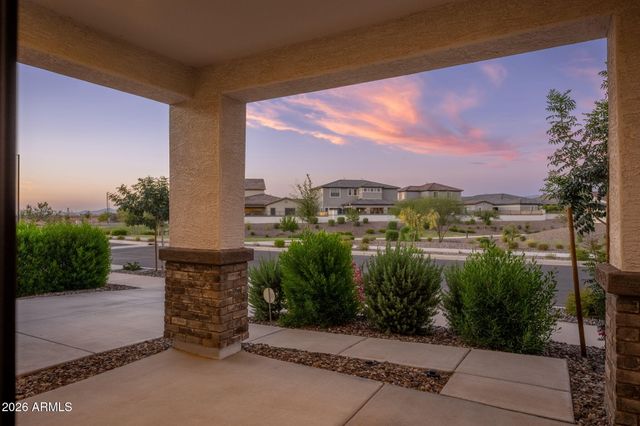 1029 W MACAW Drive, Queen Creek, AZ 85140