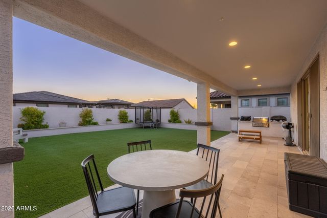 1029 W MACAW Drive, Queen Creek, AZ 85140