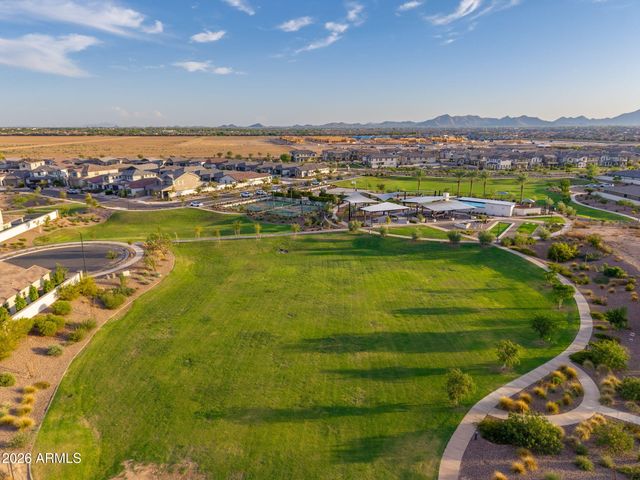 1029 W MACAW Drive, Queen Creek, AZ 85140
