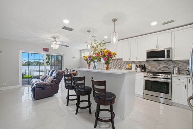 6466 Buena Vista Drive, Margate, FL 33063