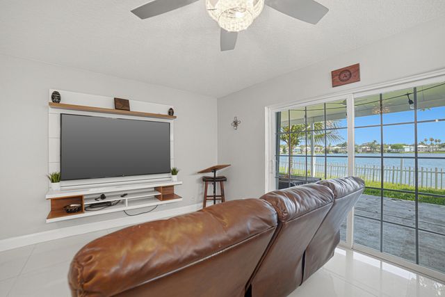 6466 Buena Vista Drive, Margate, FL 33063
