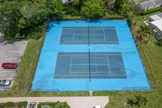 6466 Buena Vista Drive, Margate, FL 33063