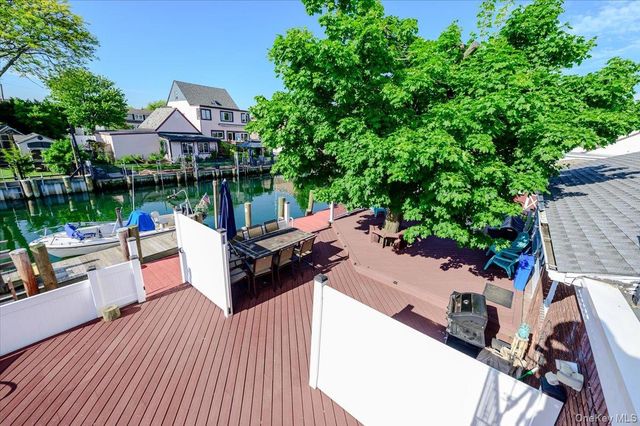 48 W 3rd Street, Freeport, NY 11520