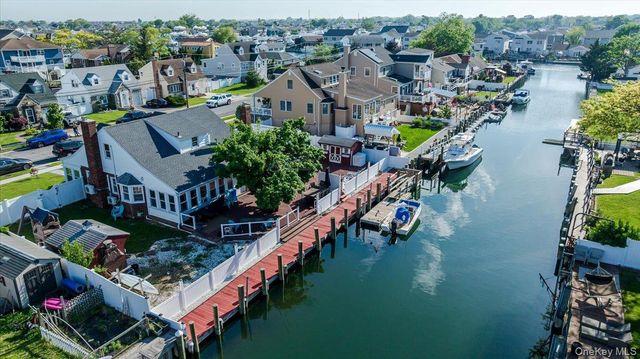 48 W 3rd Street, Freeport, NY 11520
