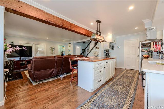 48 W 3rd Street, Freeport, NY 11520