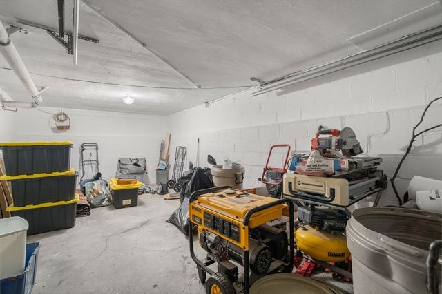 29 Laurel St., Arlington, MA 02476