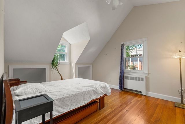 29 Laurel St., Arlington, MA 02476