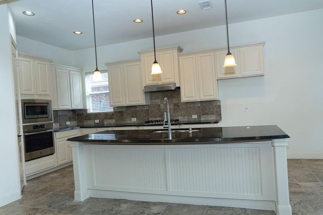 9230 Hernshead Lane, Missouri City, TX 77459