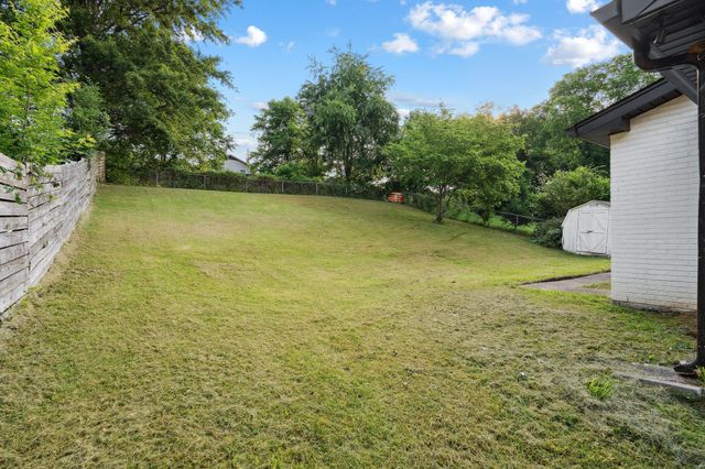 3904 Scotwood Dr, Nashville, TN 37211