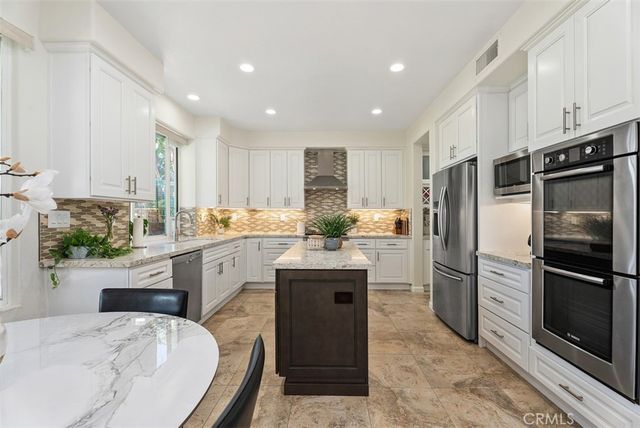 21221 Meander, Trabuco Canyon, CA 92679