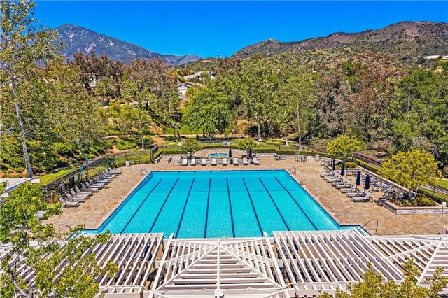 21221 Meander, Trabuco Canyon, CA 92679
