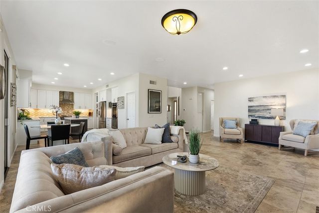 21221 Meander, Trabuco Canyon, CA 92679