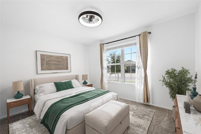 111 Pearland ST, Hutto, TX 78634