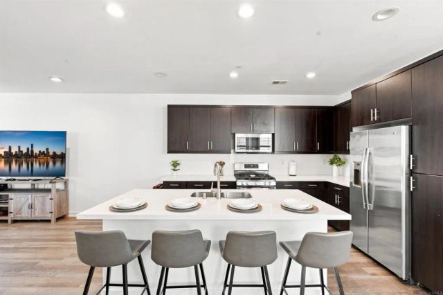 2260 Element Way, Chula Vista, CA 91915