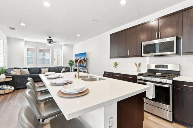 2260 Element Way, Chula Vista, CA 91915