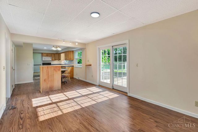 9800 Delray Drive, Montgomery, OH 45242
