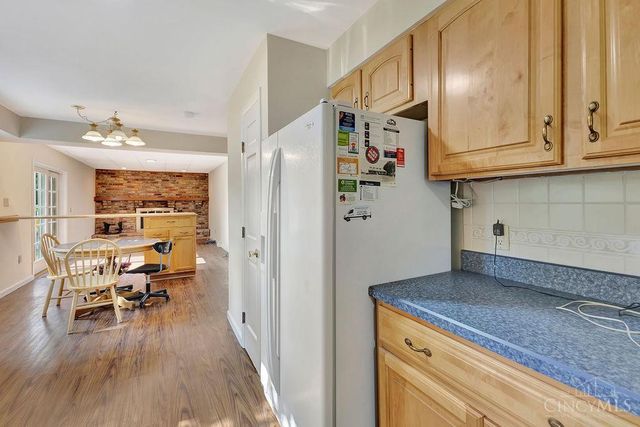 9800 Delray Drive, Montgomery, OH 45242