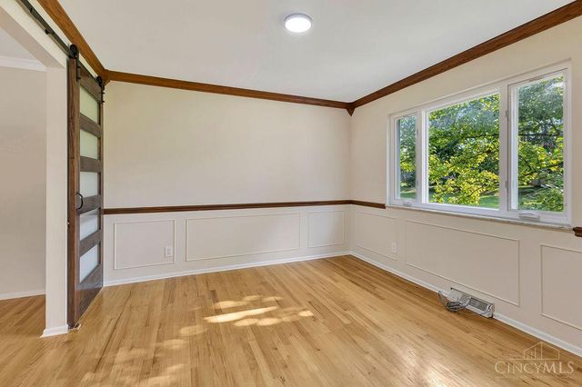 9800 Delray Drive, Montgomery, OH 45242
