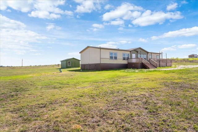 430 County Road 451, Coupland, TX 78615