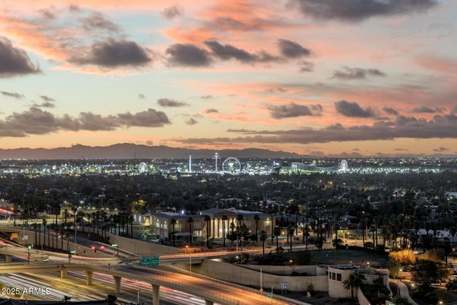 200 W PORTLAND Street 827, Phoenix, AZ 85003