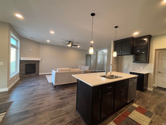 4974 CHICKADEE Drive, Woodburn, IN 46797