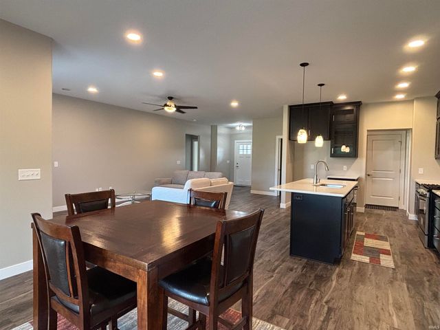 4974 CHICKADEE Drive, Woodburn, IN 46797