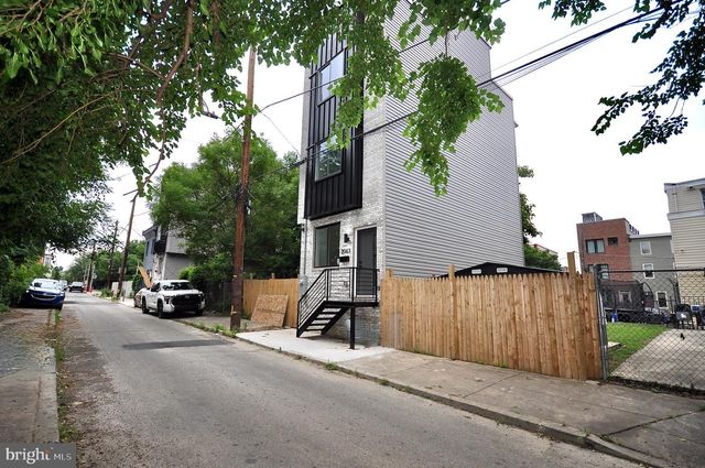 2043 N ORKNEY ST, Philadelphia, PA 19122