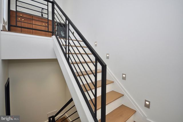 2043 N ORKNEY ST, Philadelphia, PA 19122