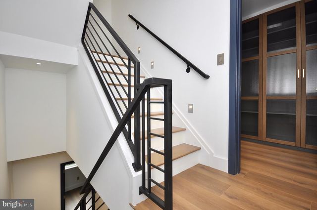 2043 N ORKNEY ST, Philadelphia, PA 19122