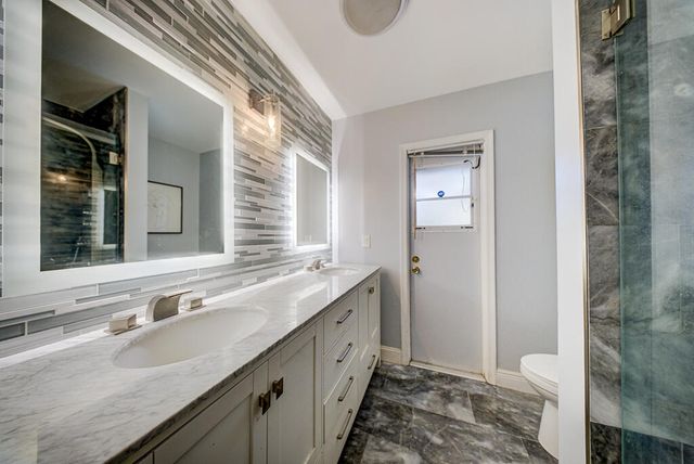 301 Knotty Wood Lane, Wellington, FL 33414