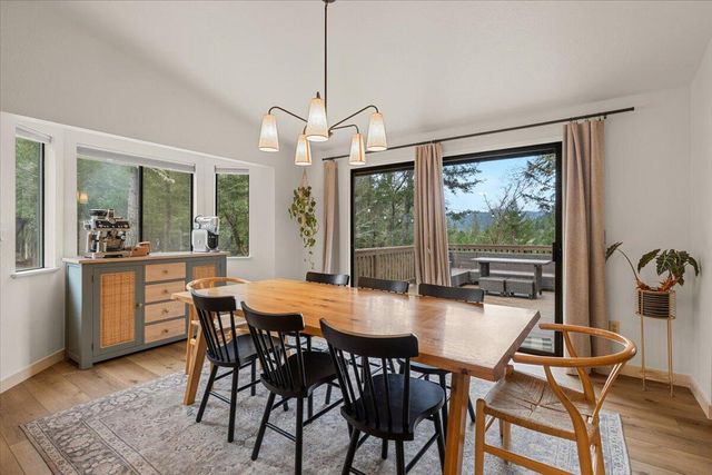 350 Splendor Drive, Wilderville, OR 97543