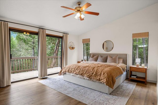 350 Splendor Drive, Wilderville, OR 97543