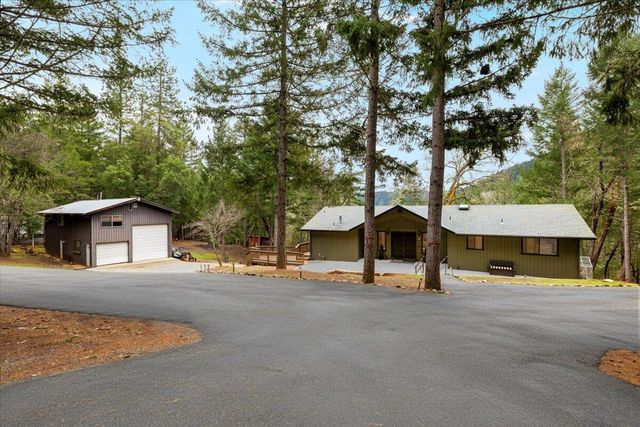 350 Splendor Drive, Wilderville, OR 97543