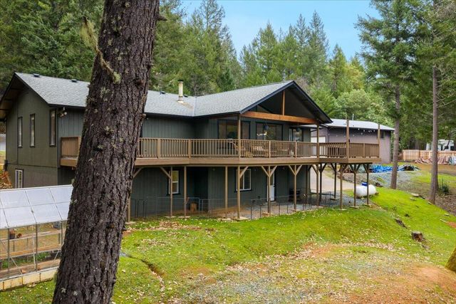 350 Splendor Drive, Wilderville, OR 97543