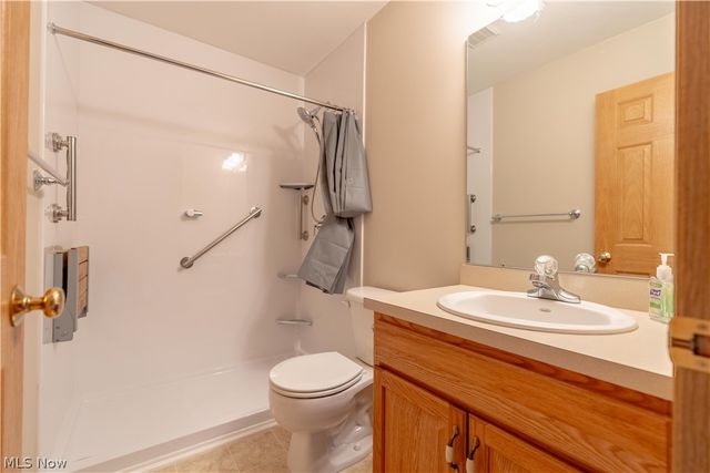 2450 Wright State Drive SE, Massillon, OH 44646