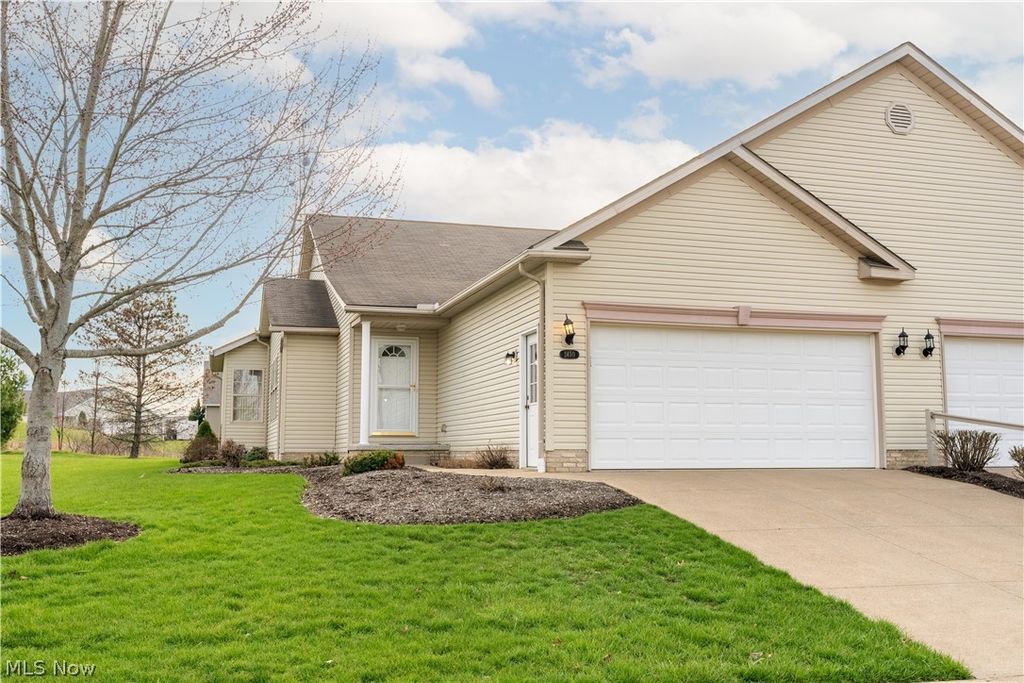 2450 Wright State Drive SE, Massillon, OH 44646