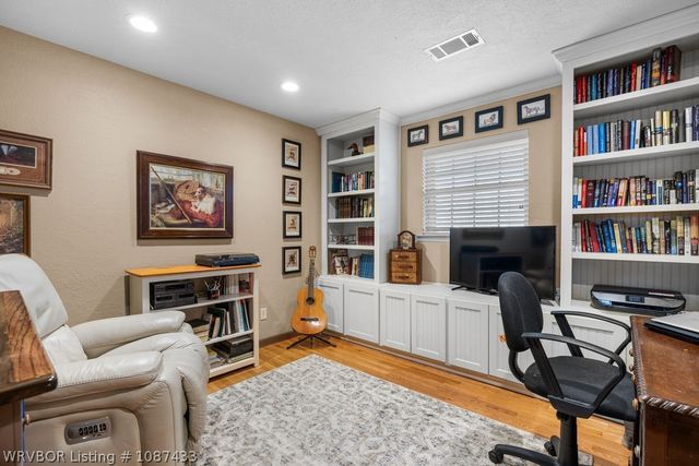 3700 Dallas Street, Fort Smith, AR 72903