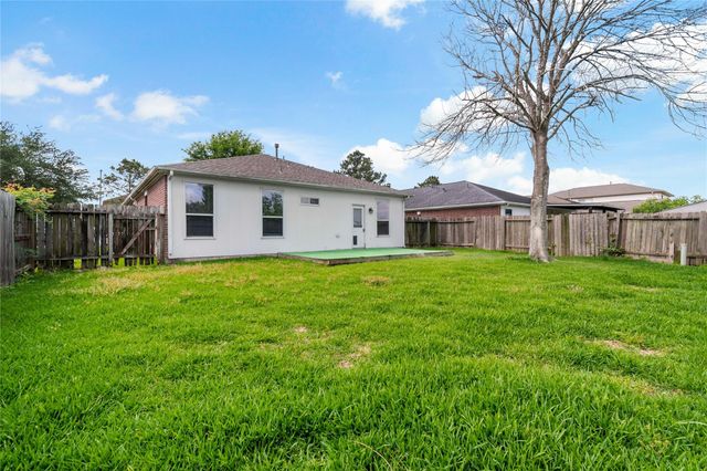 5425 Jefferson Street, Pearland, TX 77584