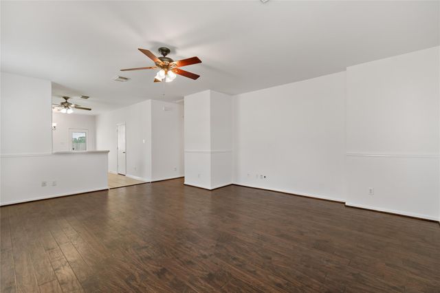 5425 Jefferson Street, Pearland, TX 77584