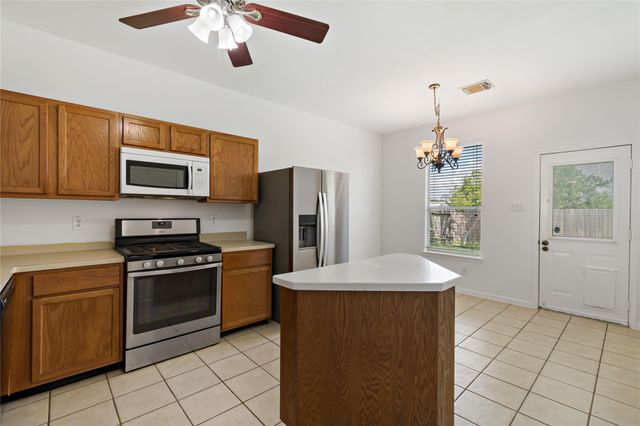 5425 Jefferson Street, Pearland, TX 77584