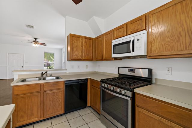 5425 Jefferson Street, Pearland, TX 77584