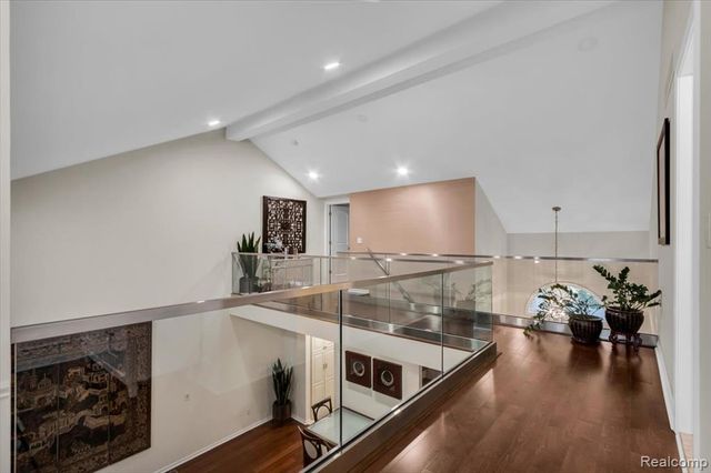 24547 Martel Drive, Farmington Hills, MI 48335