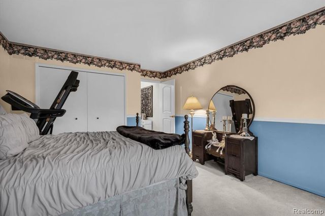 24547 Martel Drive, Farmington Hills, MI 48335
