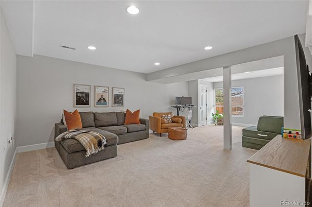 9272 S Crestmore Way, Highlands Ranch, CO 80126