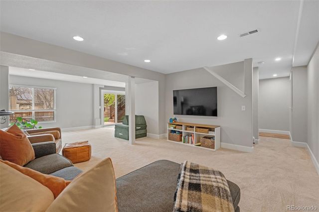 9272 S Crestmore Way, Highlands Ranch, CO 80126