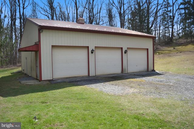 61 MABRY ST, Mertztown, PA 19539