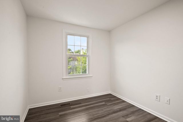 14419 BLACK HORSE CT, Centreville, VA 20120