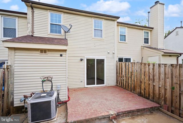 14419 BLACK HORSE CT, Centreville, VA 20120