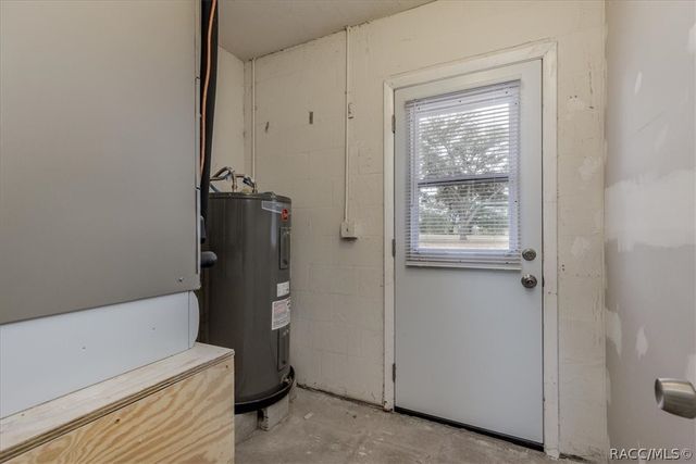 2180 N Trucks Avenue, Hernando, FL 34442